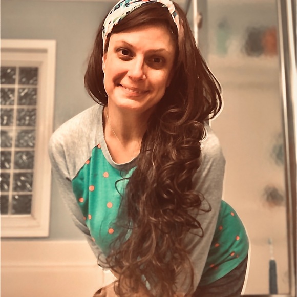 It’s Annessa! PoshSeller/Ambassador/Affiliate 🌼 - Picture 8 of 8